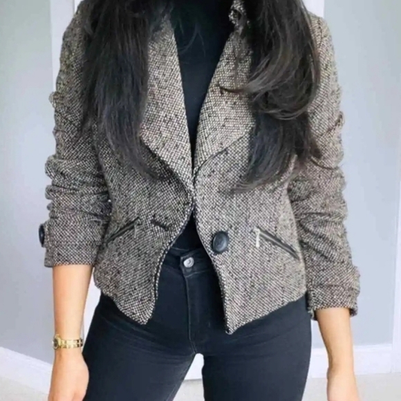 CAbi Tweed Moto Jacket Size 8 Wool Blend #638 Lined Zipper Pockets One Button - Picture 1 of 16